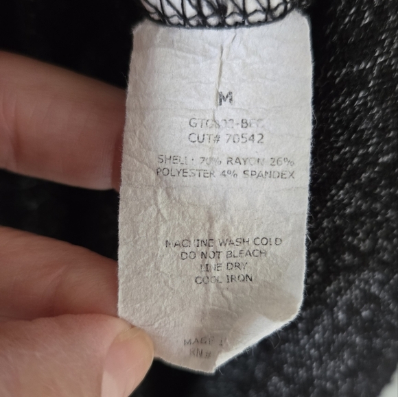 Green Envelope Charcoal Gray Peplum Sweater Size Medium - Picture 7 of 7